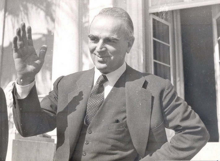Καραμανλής